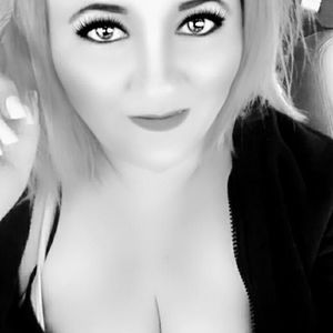 Meet your Posher, Brittney